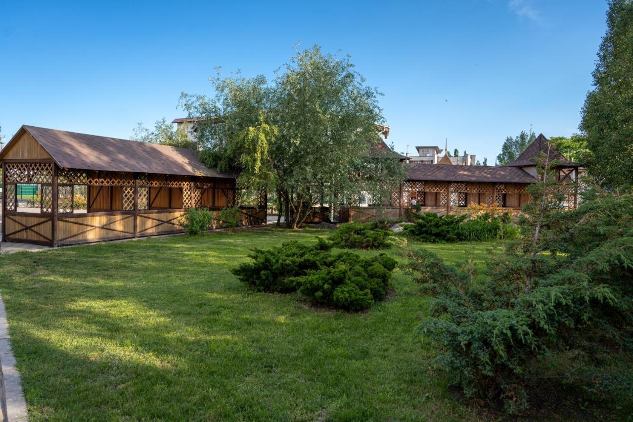 Парадиз Hotel Koblevo Luaran gambar