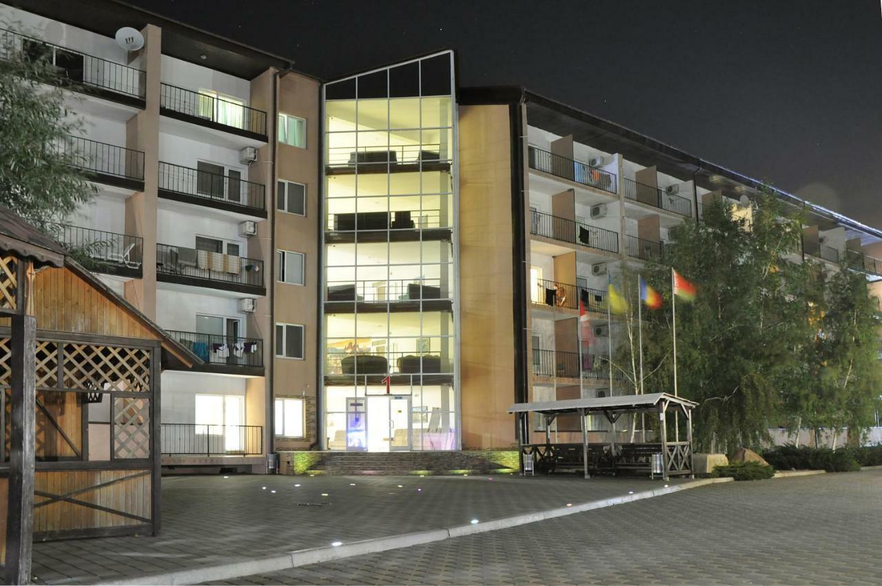 Парадиз Hotel Koblevo Luaran gambar